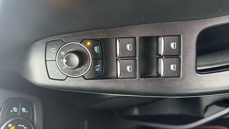 Ford Puma 1.0 EcoBoost Hybrid mHEV ST-Line 5dr Petrol Hatchback